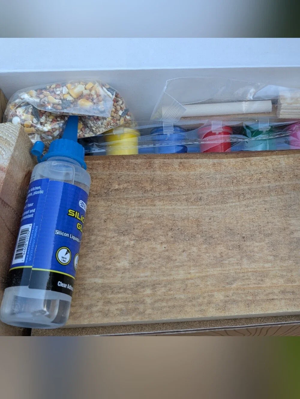 Brand New wooden Spark Jump birdhouse kit for beginners